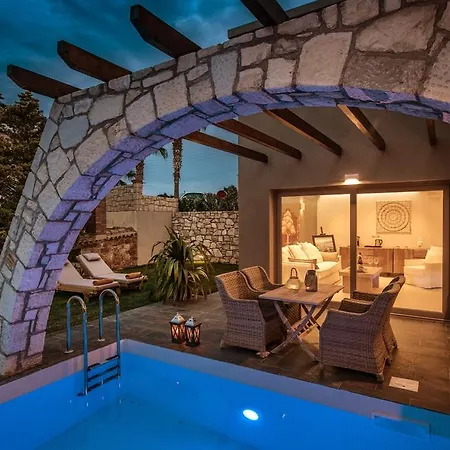 Diamond Village & Hotel Hersonissos (Crete)