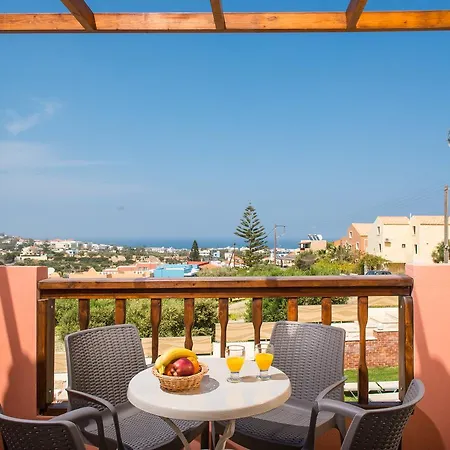 Hotel Diamond Village & Hersonissos (Crete)