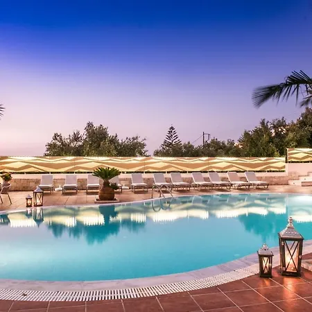 Diamond Village & Hotel