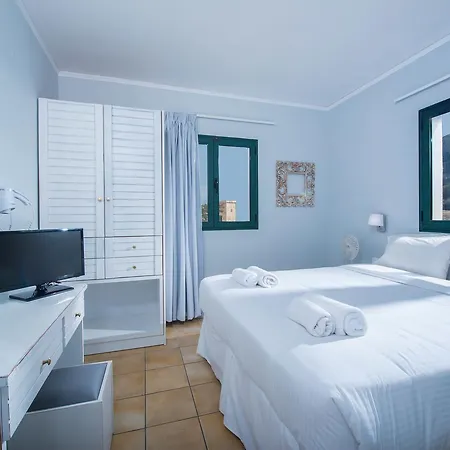 Hotel Diamond Village &