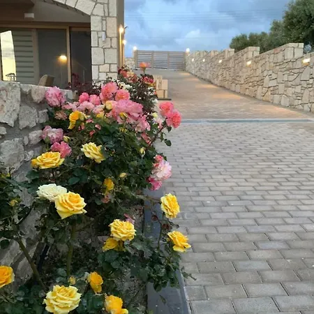 Diamond Village & Hotel 3*